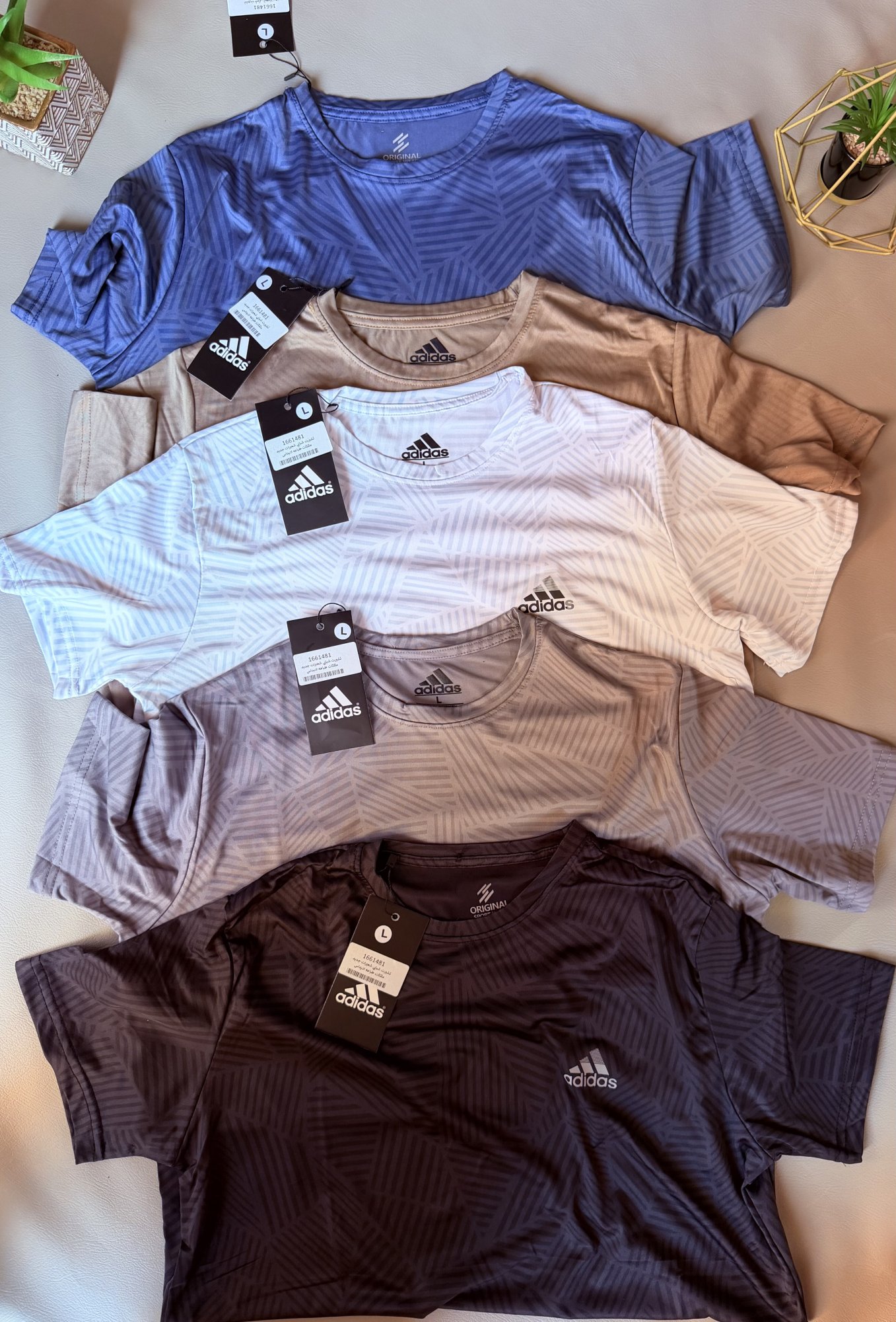 تيشيرت شبابي حوض روزيتا فل ليكرا بطباعة Adidas